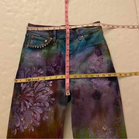 Levis Rib Cage Crop Flare Jeans Waist 26 Womens Size 2 XS Tie Dye Painted Levi’s - Picture 15 of 16
